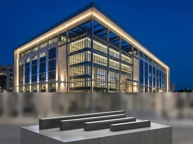 גופי תאורה אדריכלית חיצונית ייצוגית